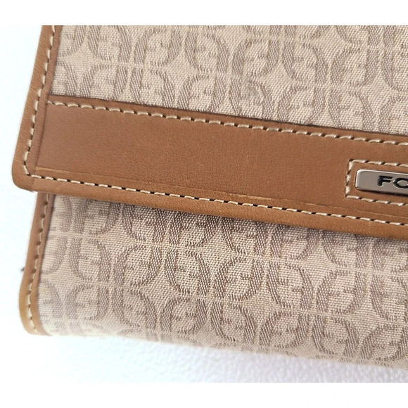 FOSSIL TRIFOLD SIGNATURE CLUTCH FABRIC LEATHER WALLET EXTERIOR POCKET - Picture 2 of 6